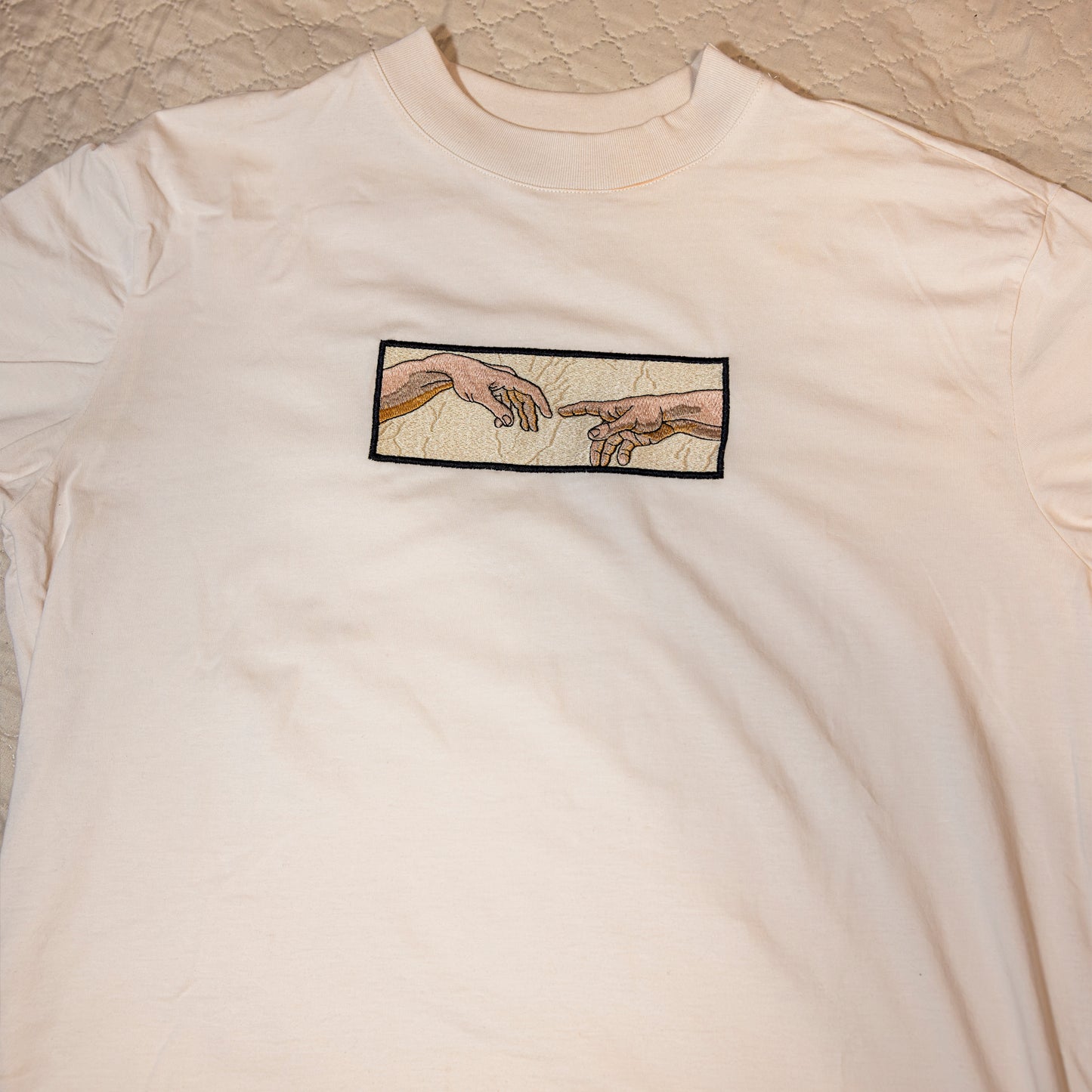 CREAZIONE tshirt/felpa con ricamo