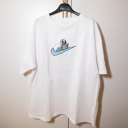 Swoosh Squirtle felpa/tshirt con ricamo