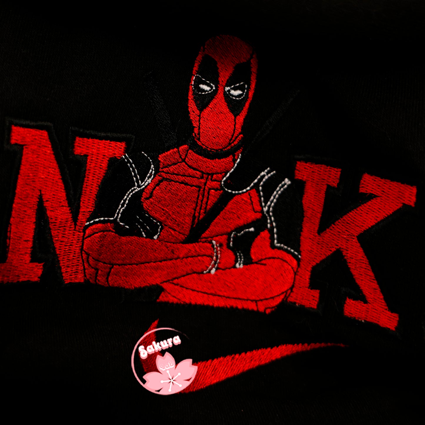 Deadpool felpa/tshirt con ricamo
