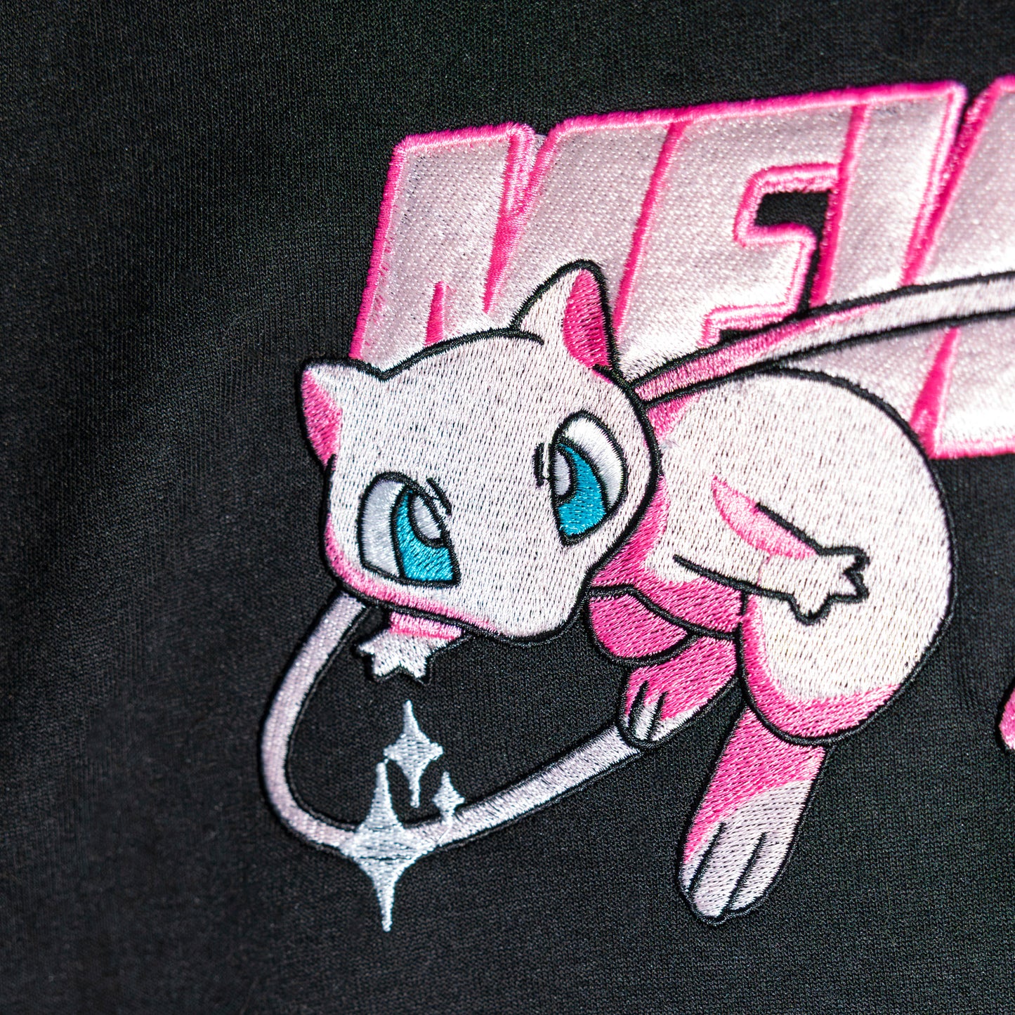 Mew felpa/tshirt con ricamo