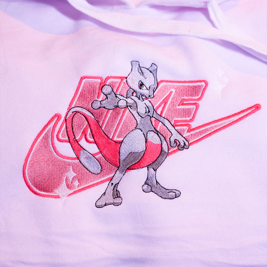 Mewtwo felpa/tshirt con ricamo (vesione rosa)