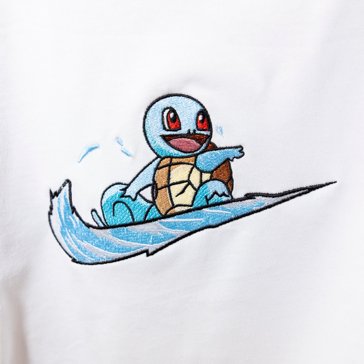 Swoosh Squirtle felpa/tshirt con ricamo