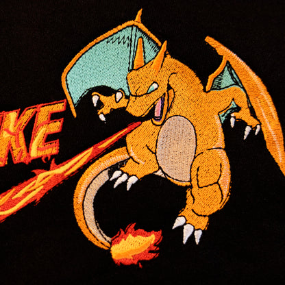 Charizard felpa/tshirt con ricamo